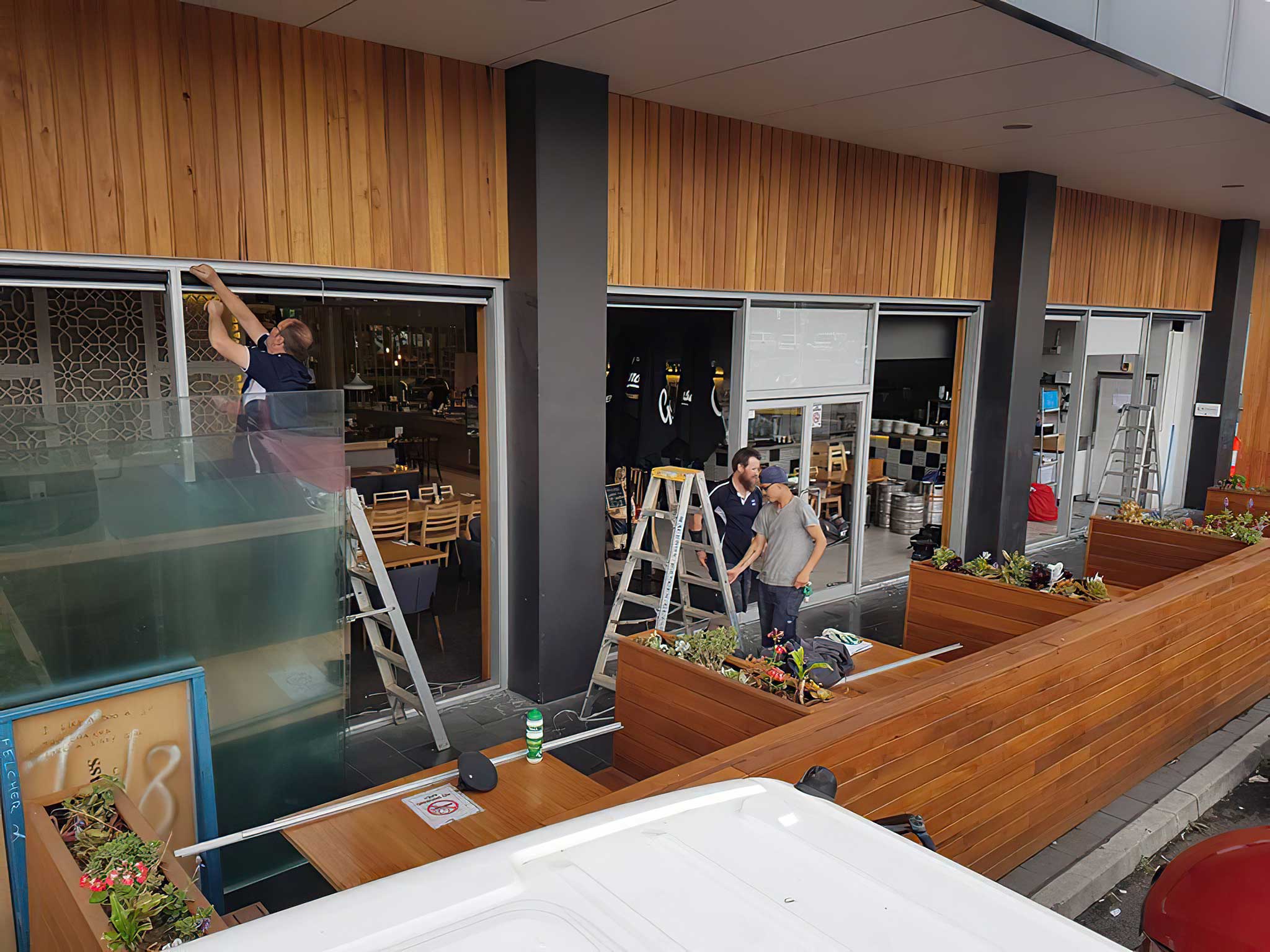Macedon Ranges Glass Melbourne Commercial and Domestic Glazing